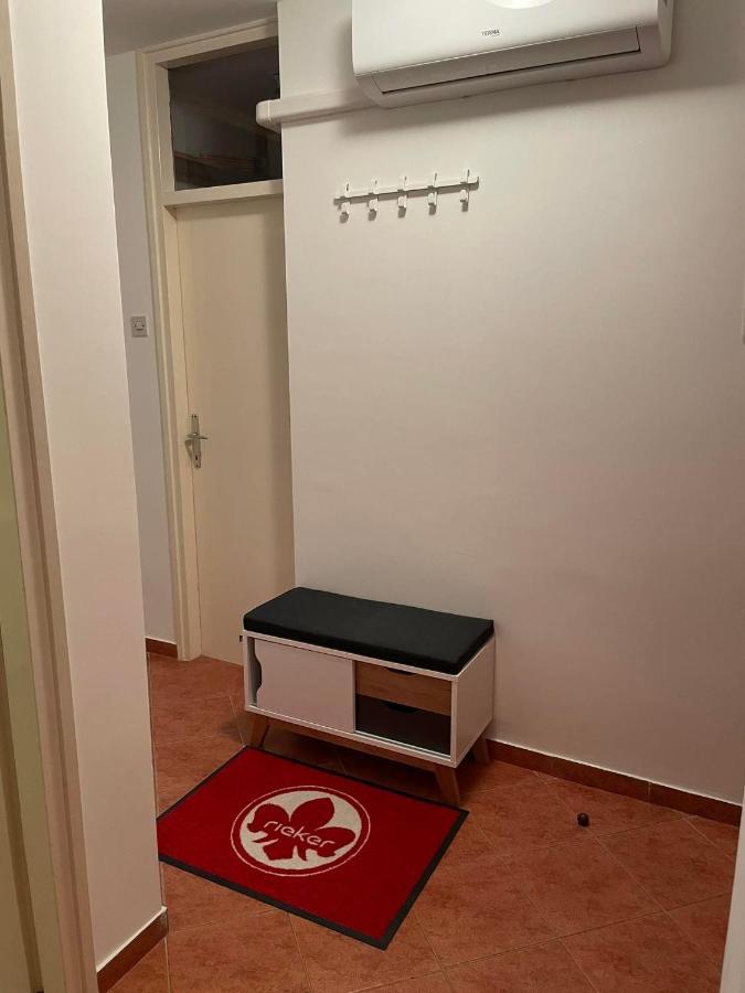 Lolly Apartment カルロヴァッツ エクステリア 写真